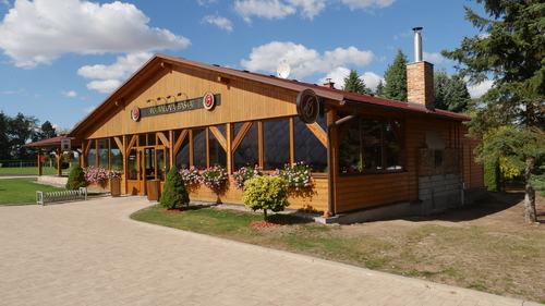 restaurace na hřišti